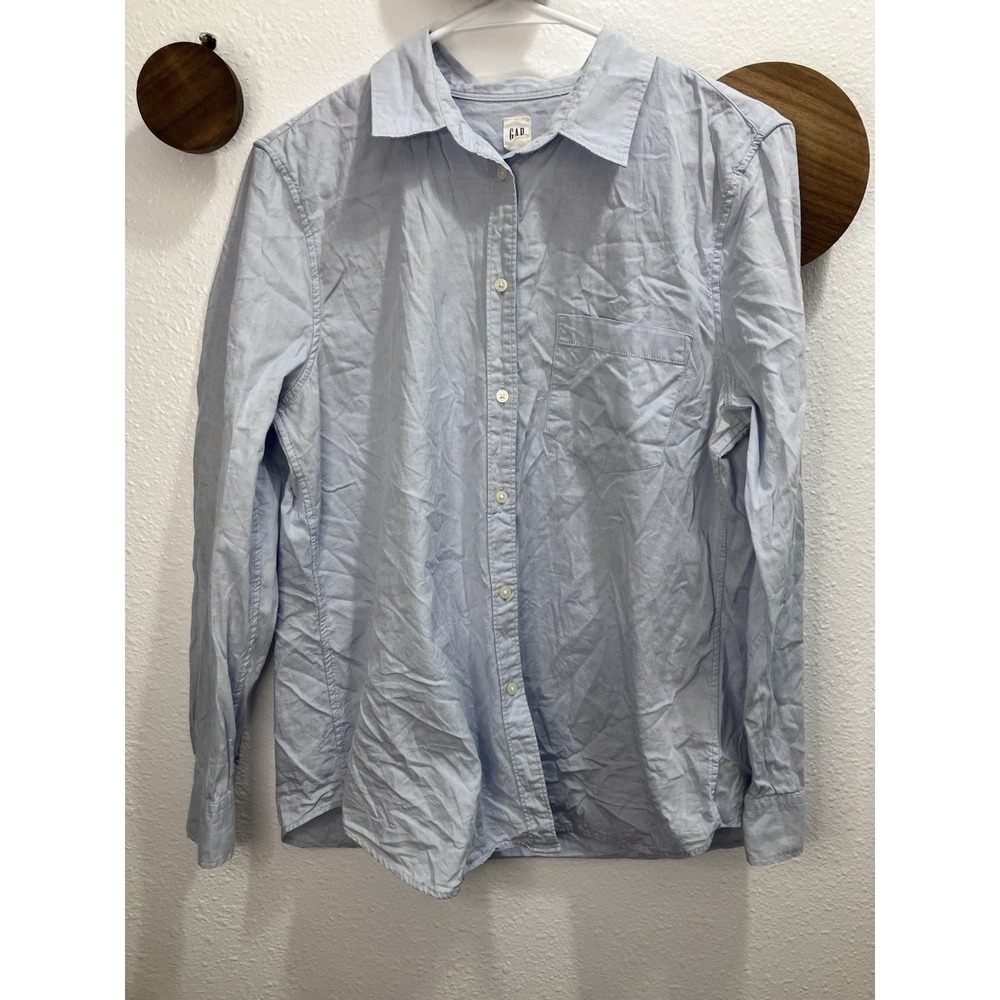 Gap Women's Oxford Light Blue Button Up Shirt Large Long Sleeve Basic Layering